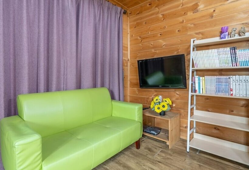 Hotel Gapyeong Tori Spa Pension