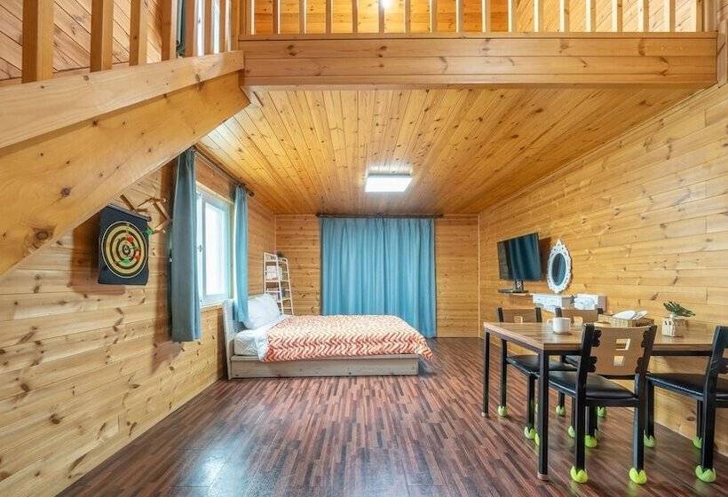 Hotel Gapyeong Tori Spa Pension