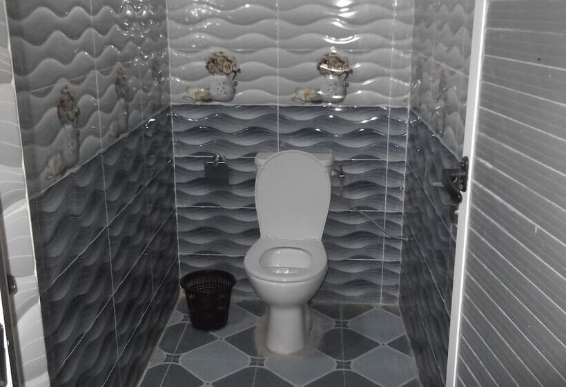 هتل Hostel Tifinagh