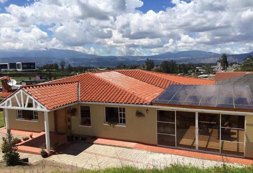 فندق Las Hortensia S Casa De Huespedes