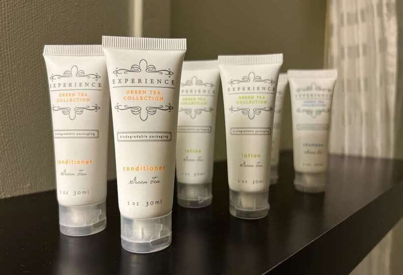 فندق Midnight Sun, A Coast