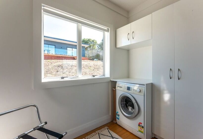 בית מלון כפרי Moana Cottage