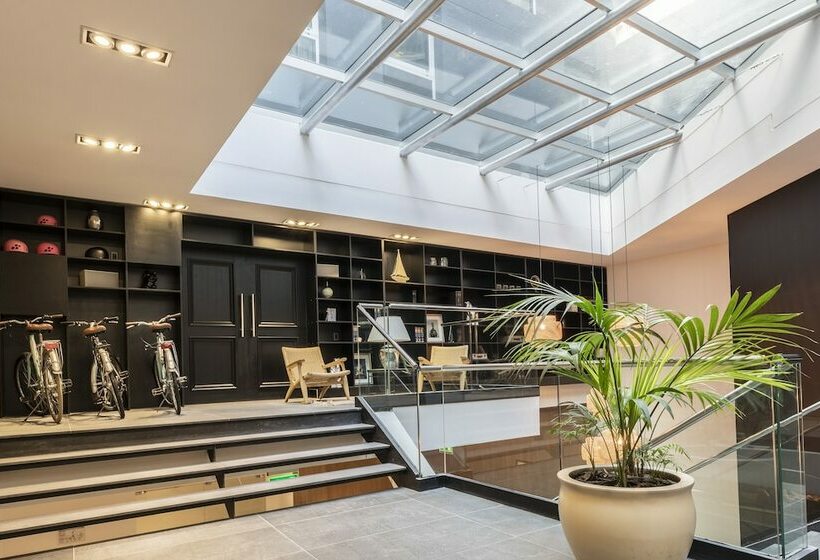 هتل Opta Coliving