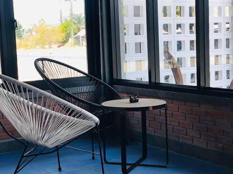 בית מלון כפרי Pakarang Resort