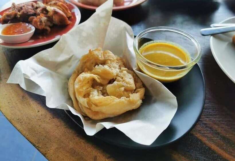 בית מלון כפרי Pakarang Resort