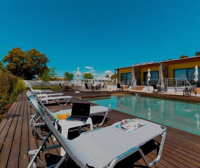 בית מלון כפרי Palacio Del Sol Luxury Apartments