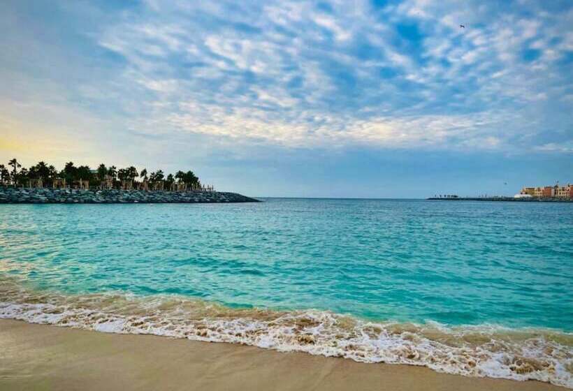 Отель Royal Prestige