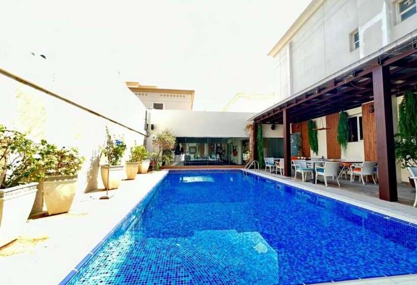 Отель Royal Prestige