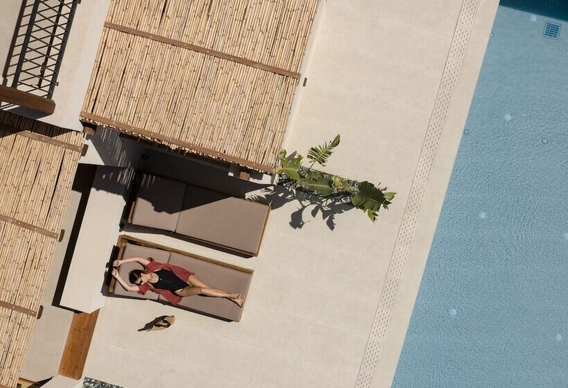 Kymani Boutique Hotel & Suites