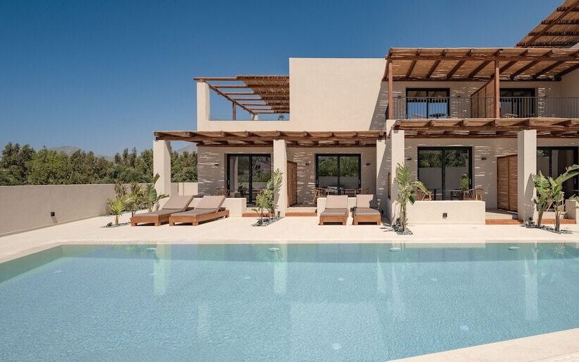 Kymani Boutique Hotel & Suites