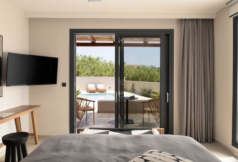 Kymani Boutique Hotel & Suites