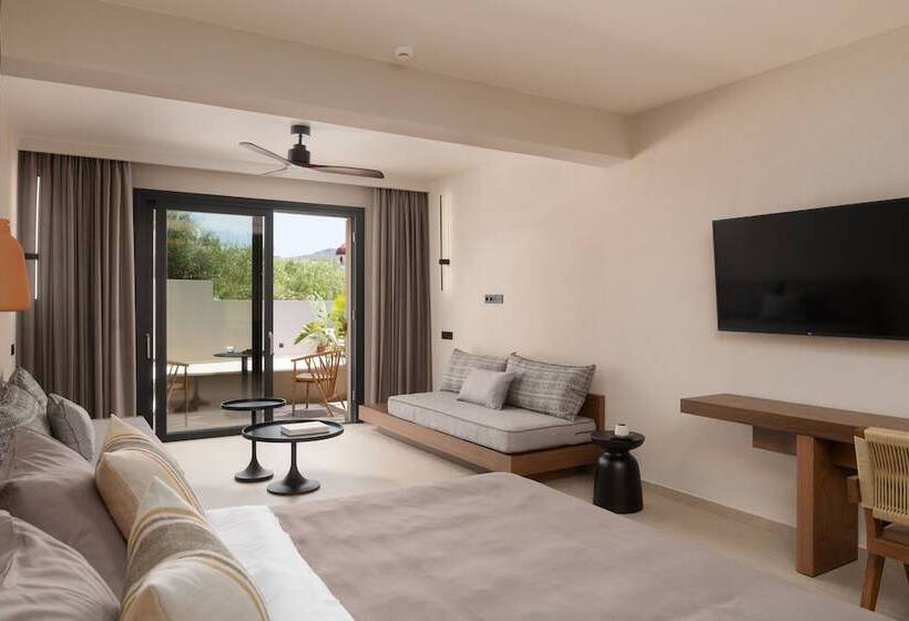 Kymani Boutique Hotel & Suites