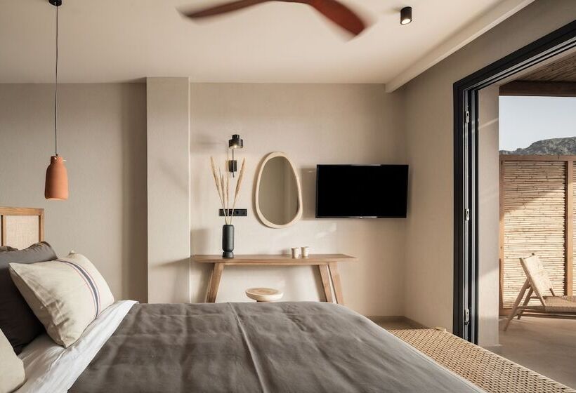 Kymani Boutique Hotel & Suites