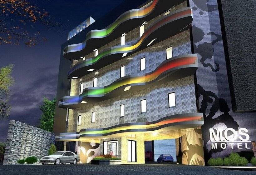 Mos Motel