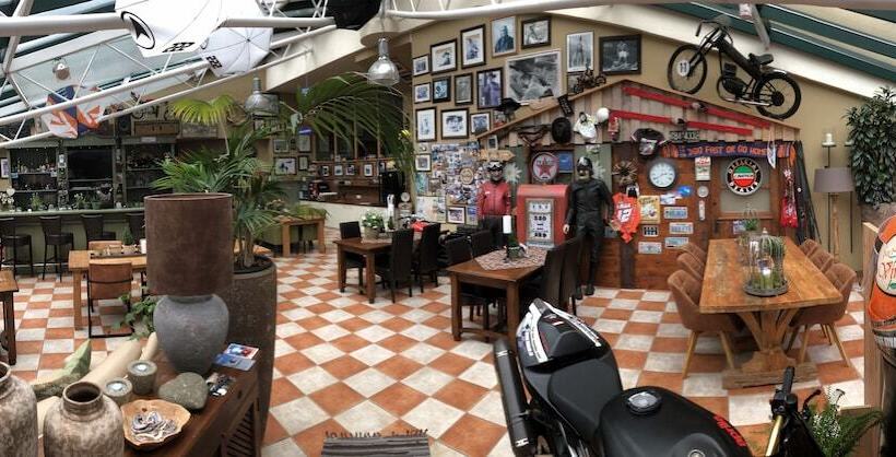 Отель Apart Vivaldi