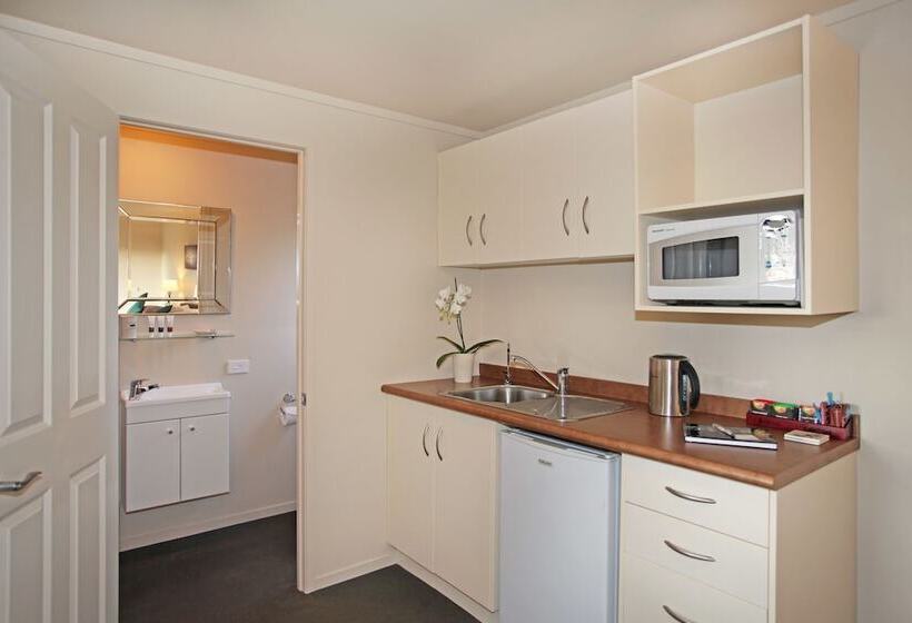 호텔 Auckland Country Cottages