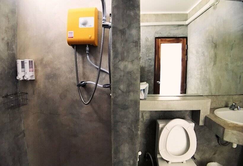 Hotel Check In Resort Koh Larn