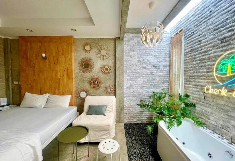 Hotel Check In Resort Koh Larn