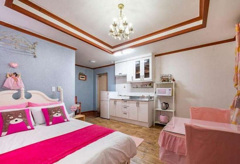 酒店 Fortune Sky Pension