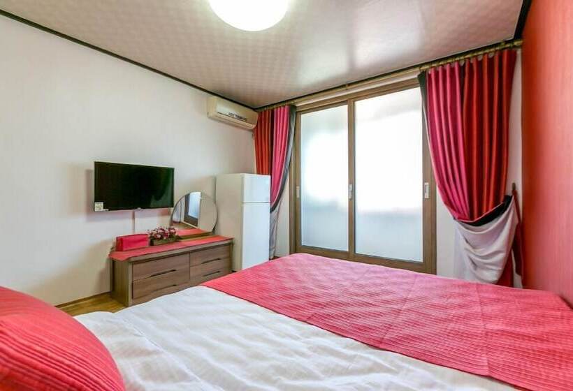 Отель Gatnaeum Pension