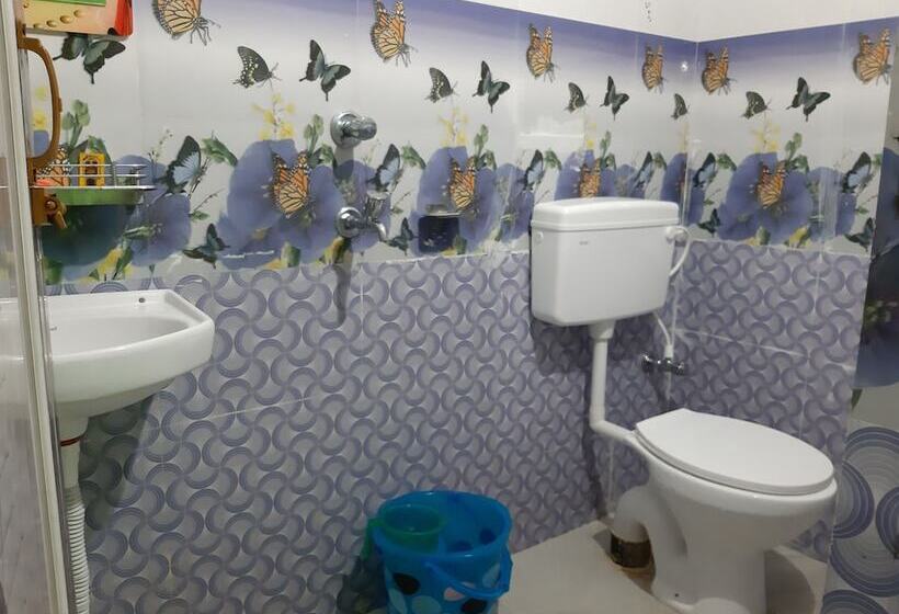 בית מלון כפרי Goroomgo Vip Lodge Puri