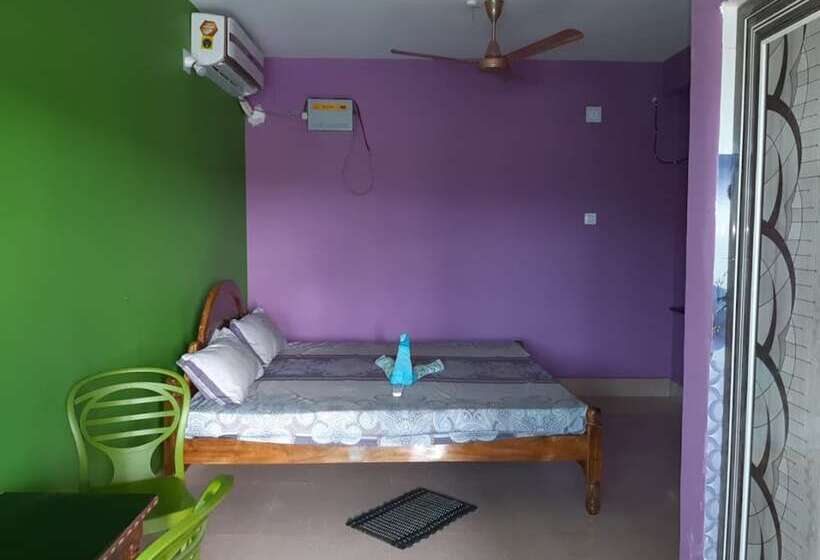 בית מלון כפרי Goroomgo Vip Lodge Puri