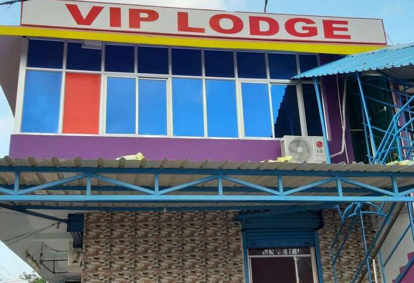 בית מלון כפרי Goroomgo Vip Lodge Puri