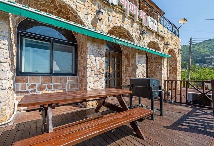 Отель Grand Pension