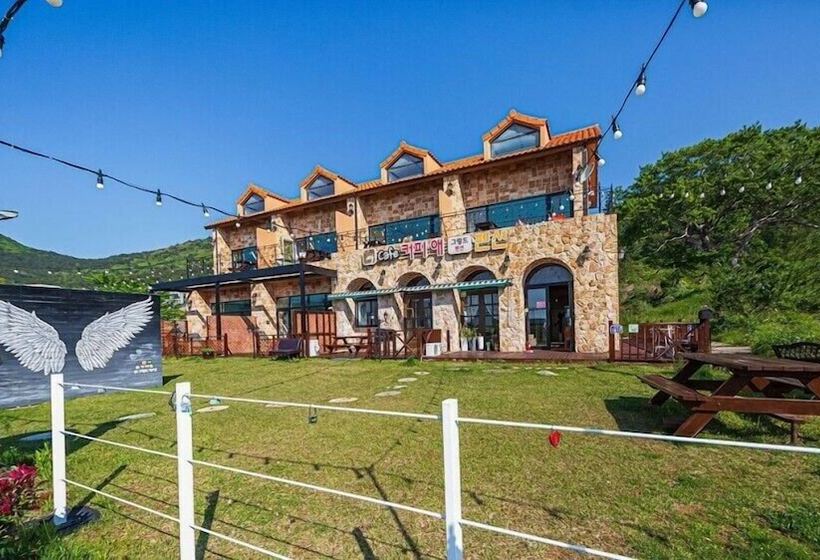 Отель Grand Pension