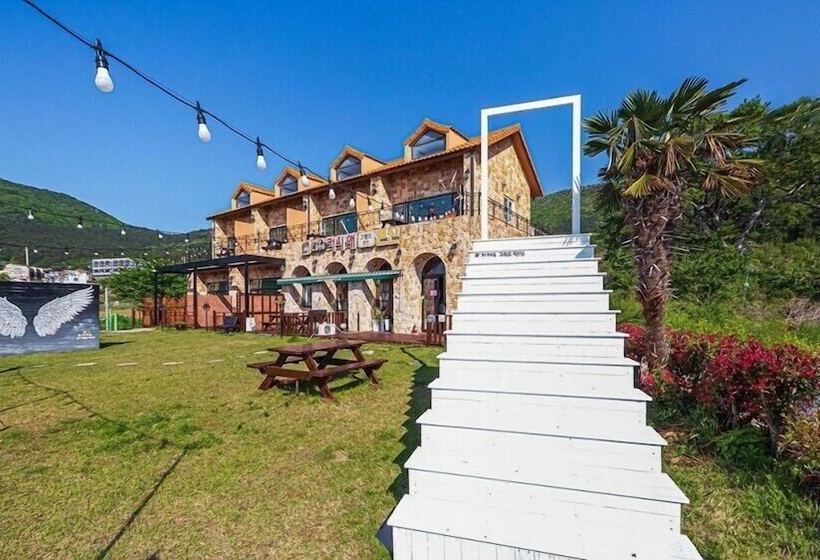 Отель Grand Pension