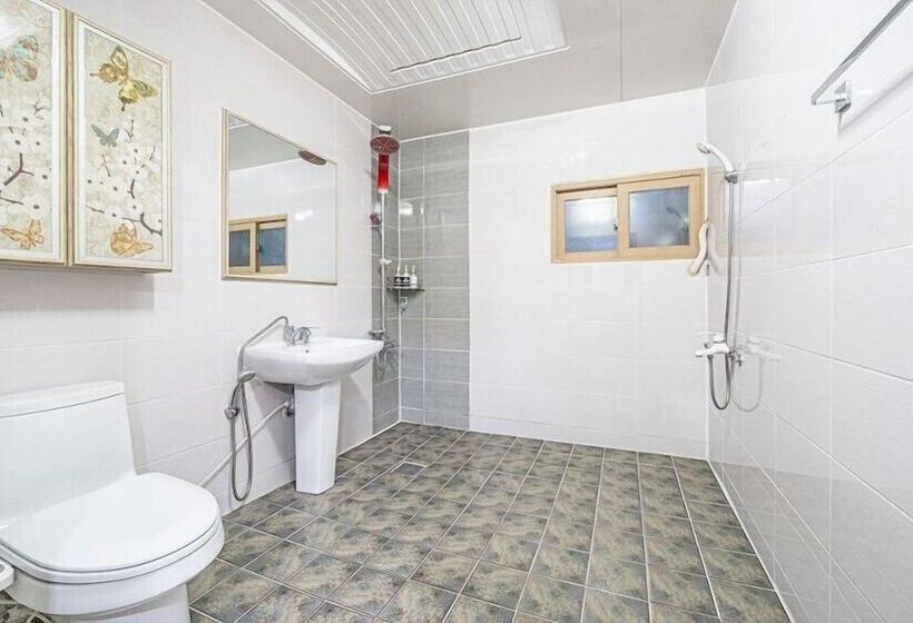 Отель Grand Pension