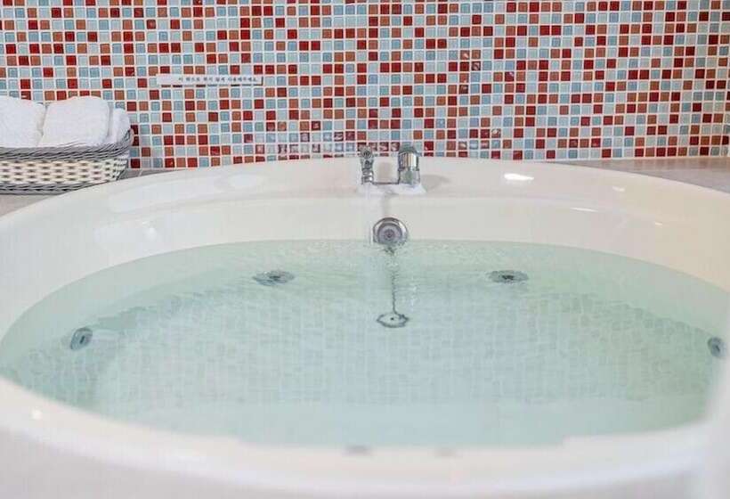 Отель Grand Pension