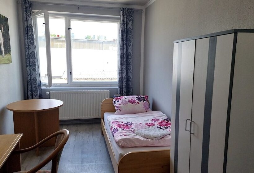 Отель Hippo Arabico