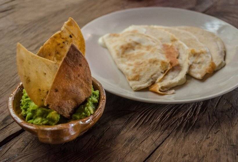 בית מלון כפרי Mama Loo.mm