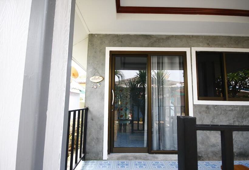 호텔 Poopreaw Resort