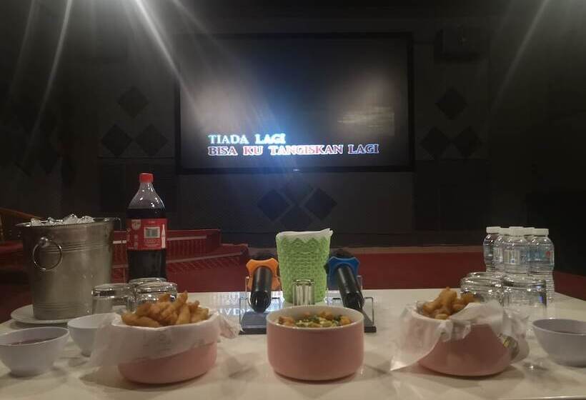 ホテル Putra Brasmana