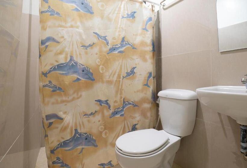 هتل Shorebreak Boracay Resort