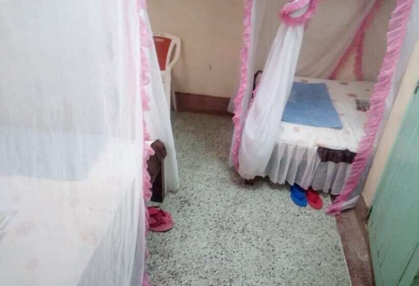 فندق Tarino Bar And Lodging