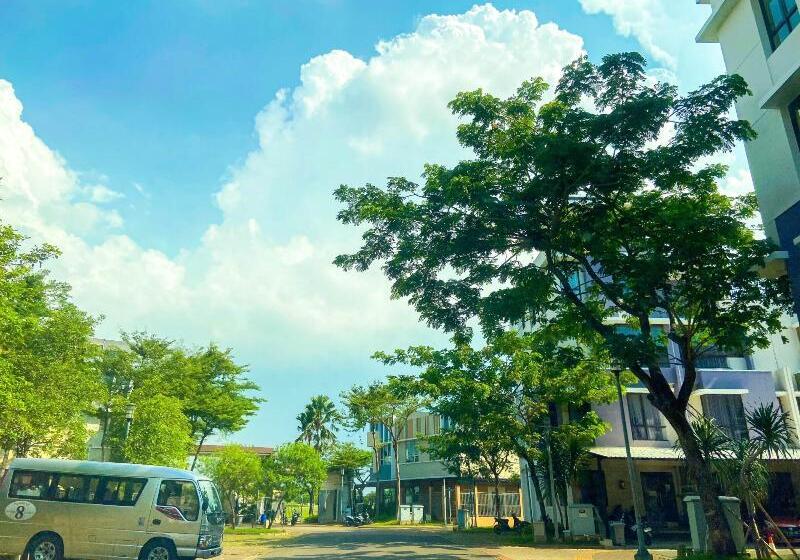 호텔 Aloha Guest House 1 Male Only