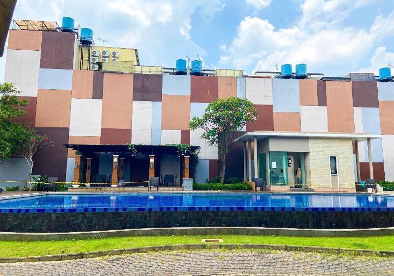 호텔 Aloha Guest House 1 Male Only