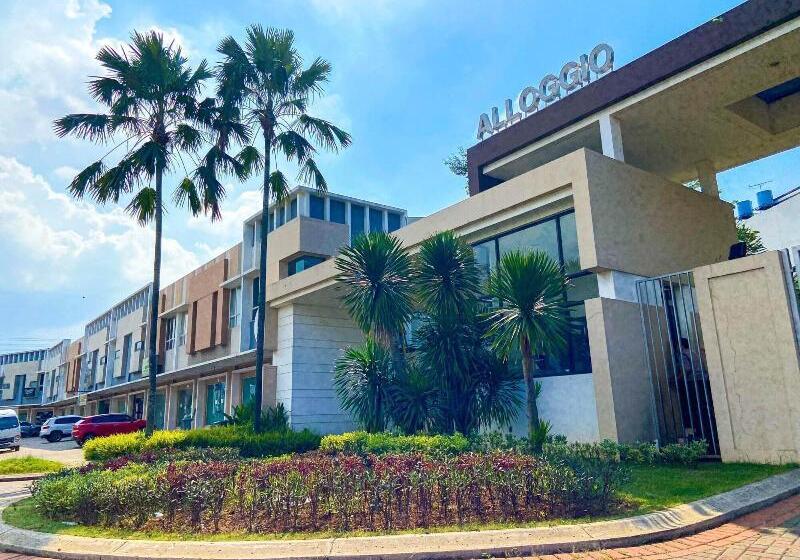 호텔 Aloha Guest House 1 Male Only