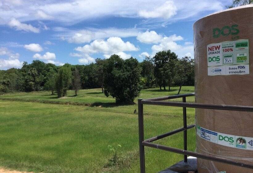 فندق Aromdee Resort