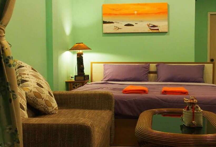 호텔 Baan Sai Thong