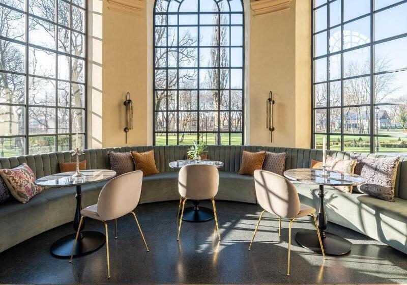 בית מלון כפרי Botaniq Castle Of Tura