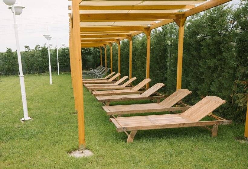 בית מלון כפרי Burgaz İzer