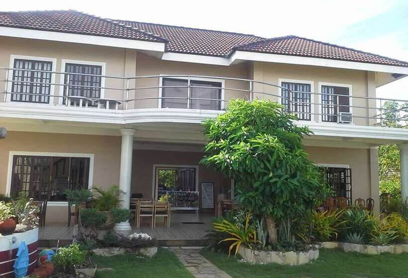 호텔 Camotes Flying Fish Resort