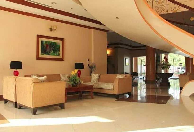 בית מלון כפרי Estrellas De Mendoza Playa Resort