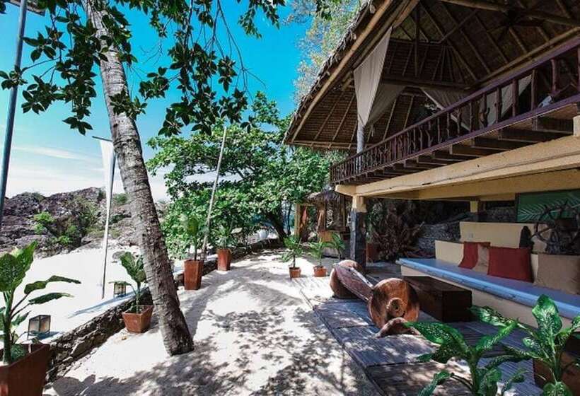 酒店 La Luz Beach Resort