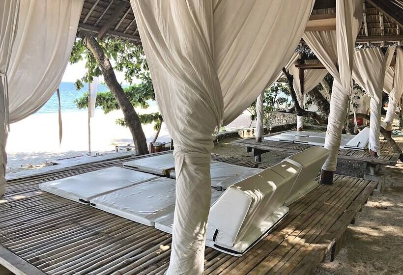 בית מלון כפרי La Luz Beach Resort