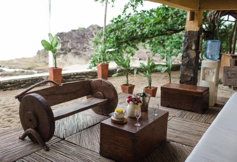 בית מלון כפרי La Luz Beach Resort